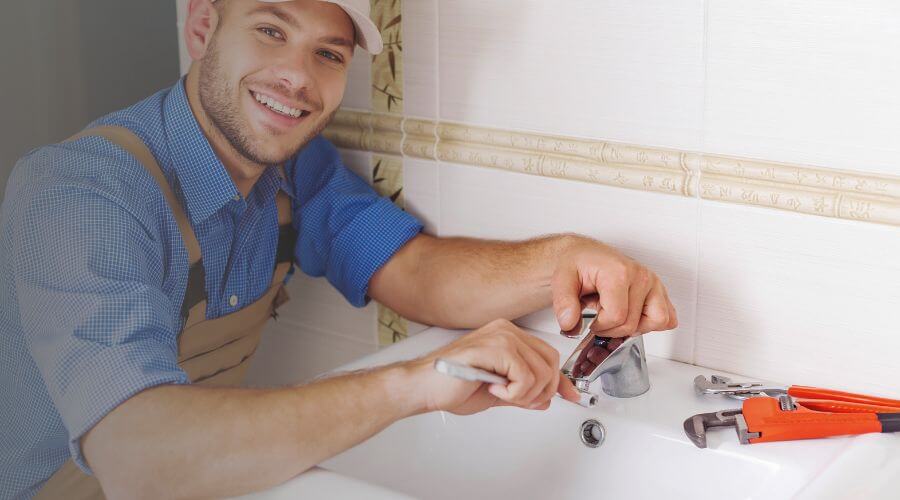 Professional bathroom faucet installation in Eunice, NM